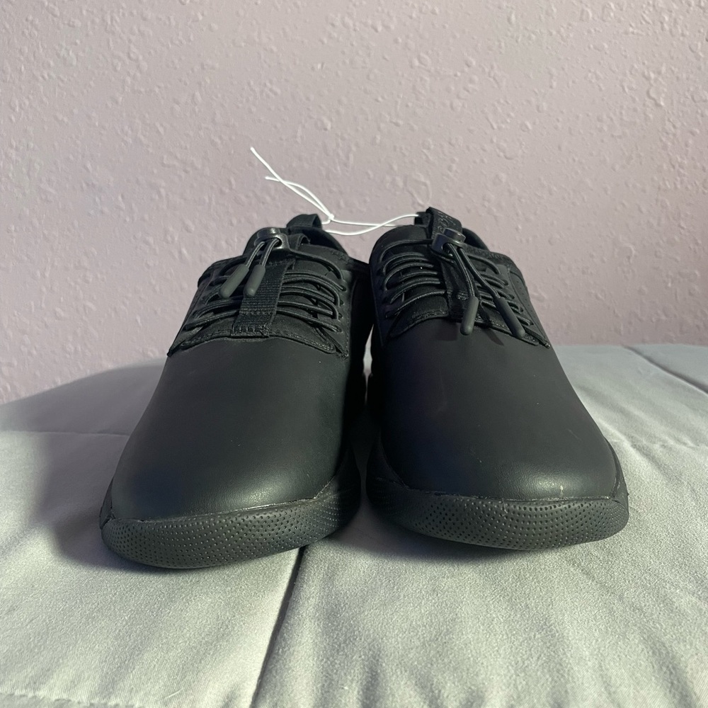 NEW | Clove Nursing Shoes | Clove Women’s Classic Shoe | All Black Nursing Shoe - Picture 15 of 16